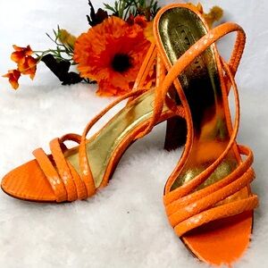 NWOT, COACH Beatriz A3016 orange snakeskin strappy 3.5 inches heels size 8